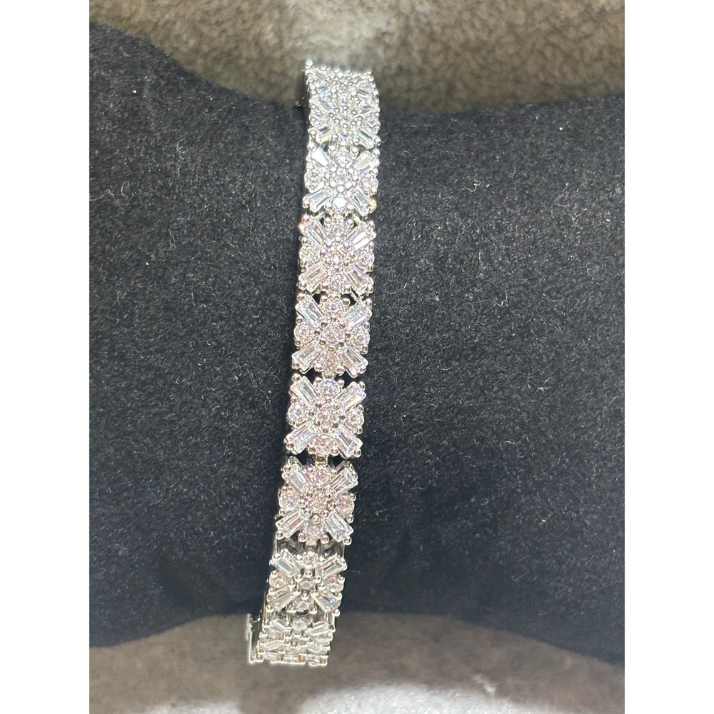 #36. Art Deco Floral Tennis Bracelet